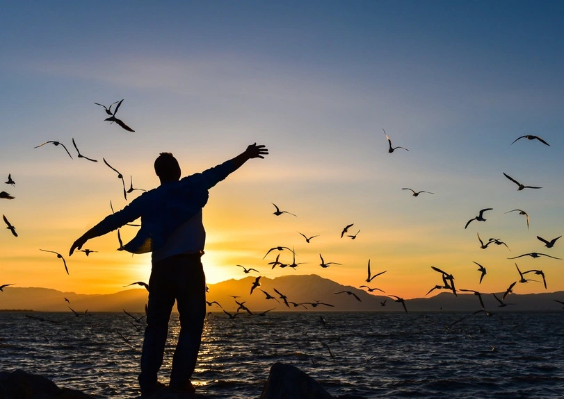 özgür insan görseli